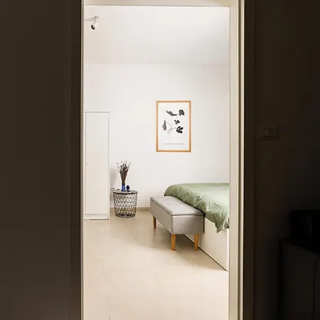 Grotta Appartement *