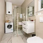 Apartment Grotta Pula